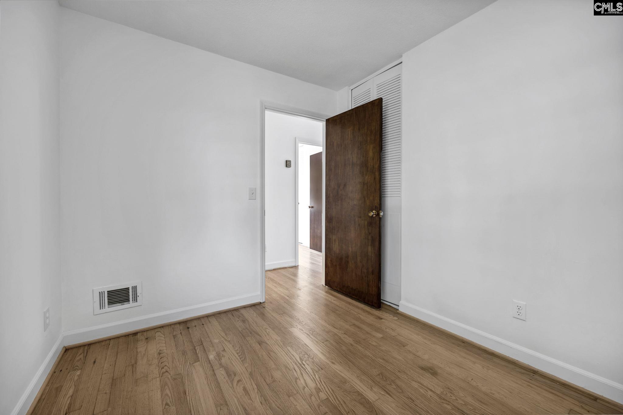 Columbia, South Carolina 29209, United States, 4 Bedrooms Bedrooms, ,2 BathroomsBathrooms,Residential,Pending,19626