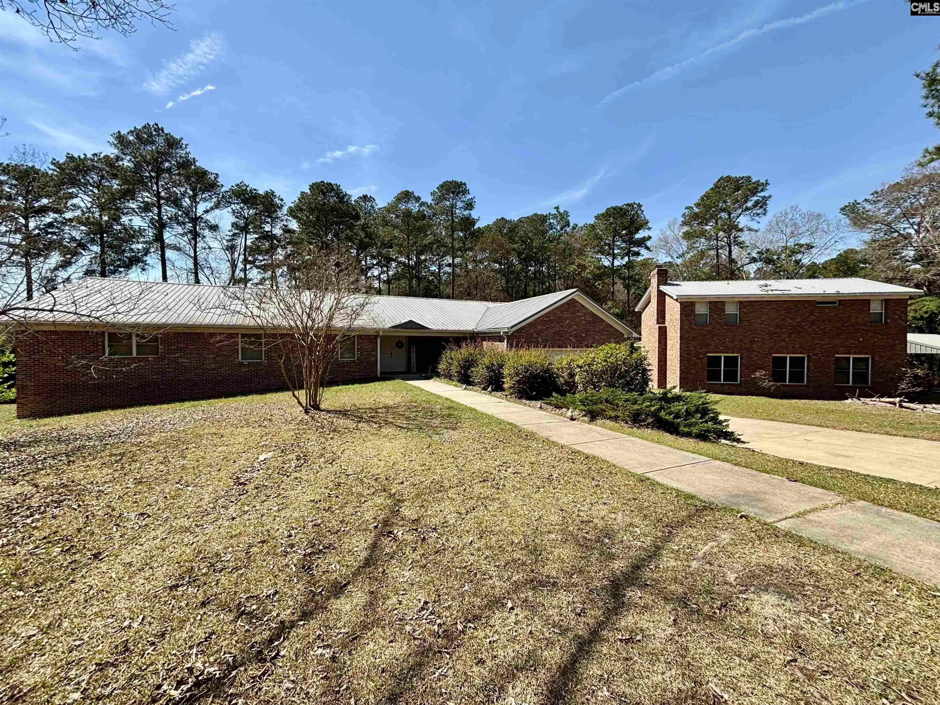 330 Canada Drive