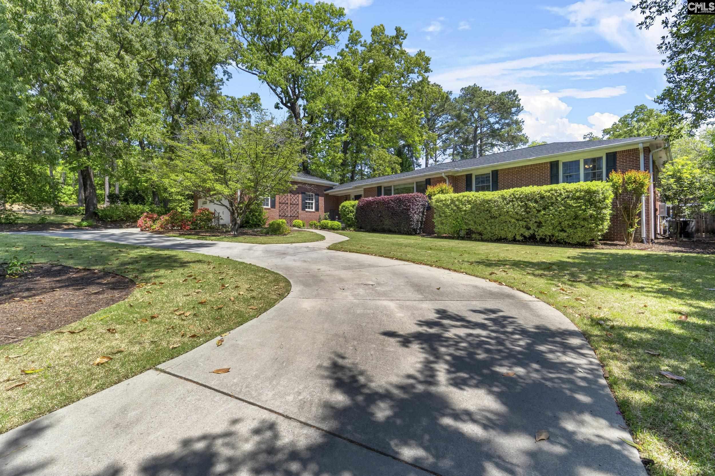 5904 Lakeshore Drive