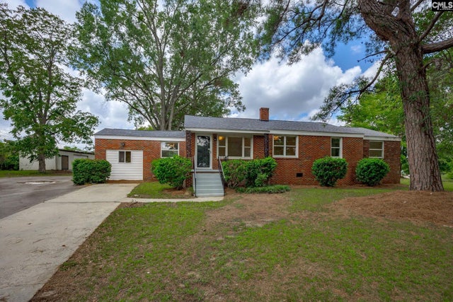 2012 Elm Abode Terrace