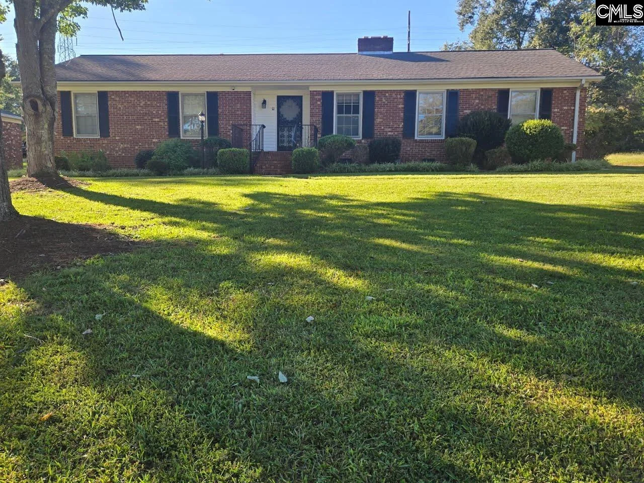 100 Maxton Street