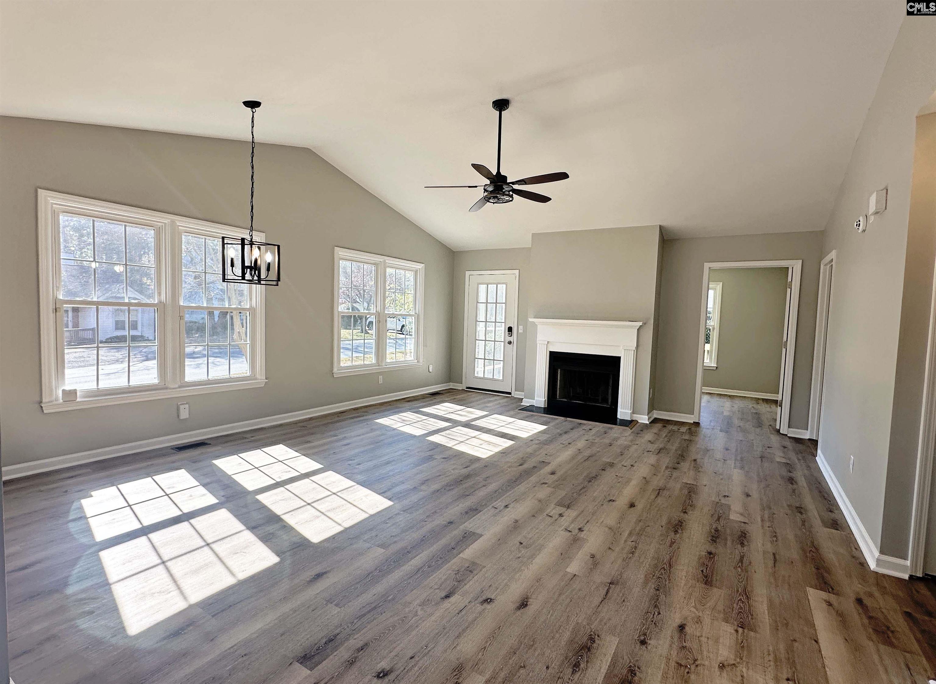 92 N Lake Pointe Drive