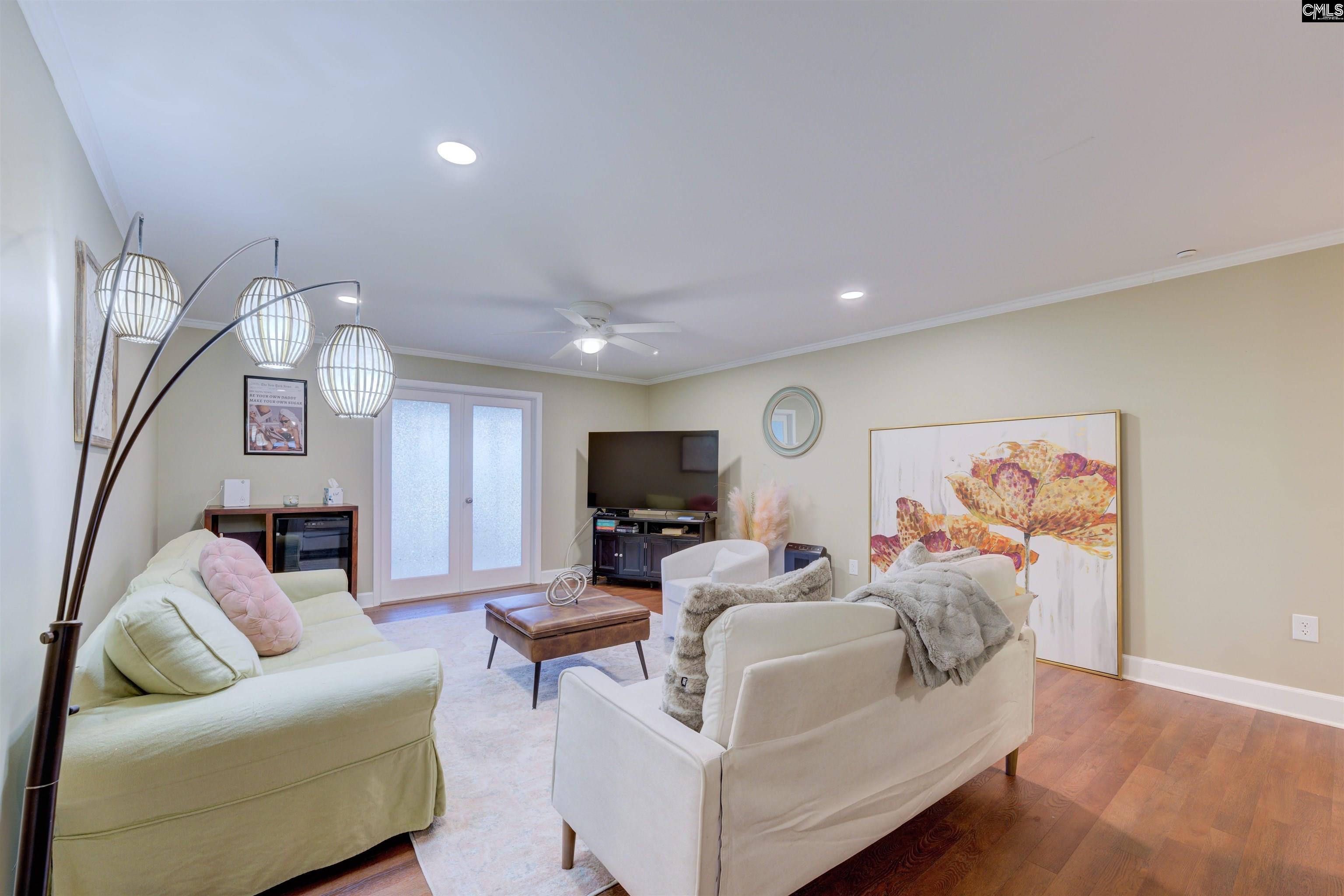 1825 St Julian Place 8-B