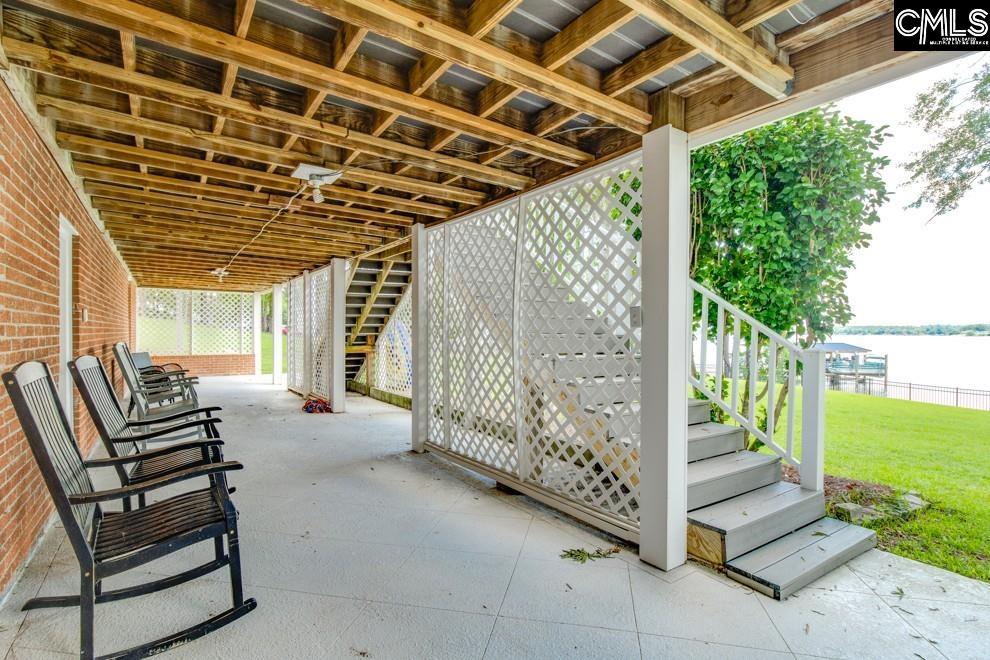 1011 Westshore