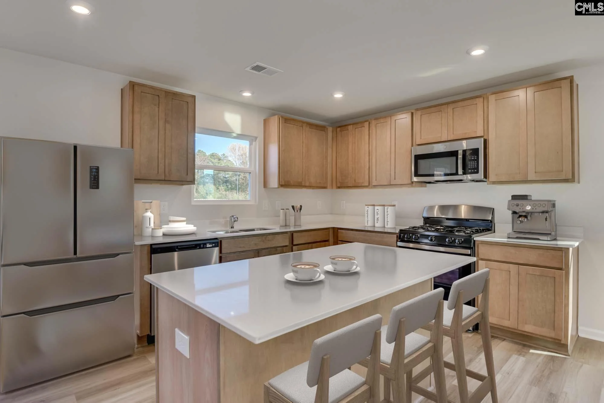 228 Kingfield Drive