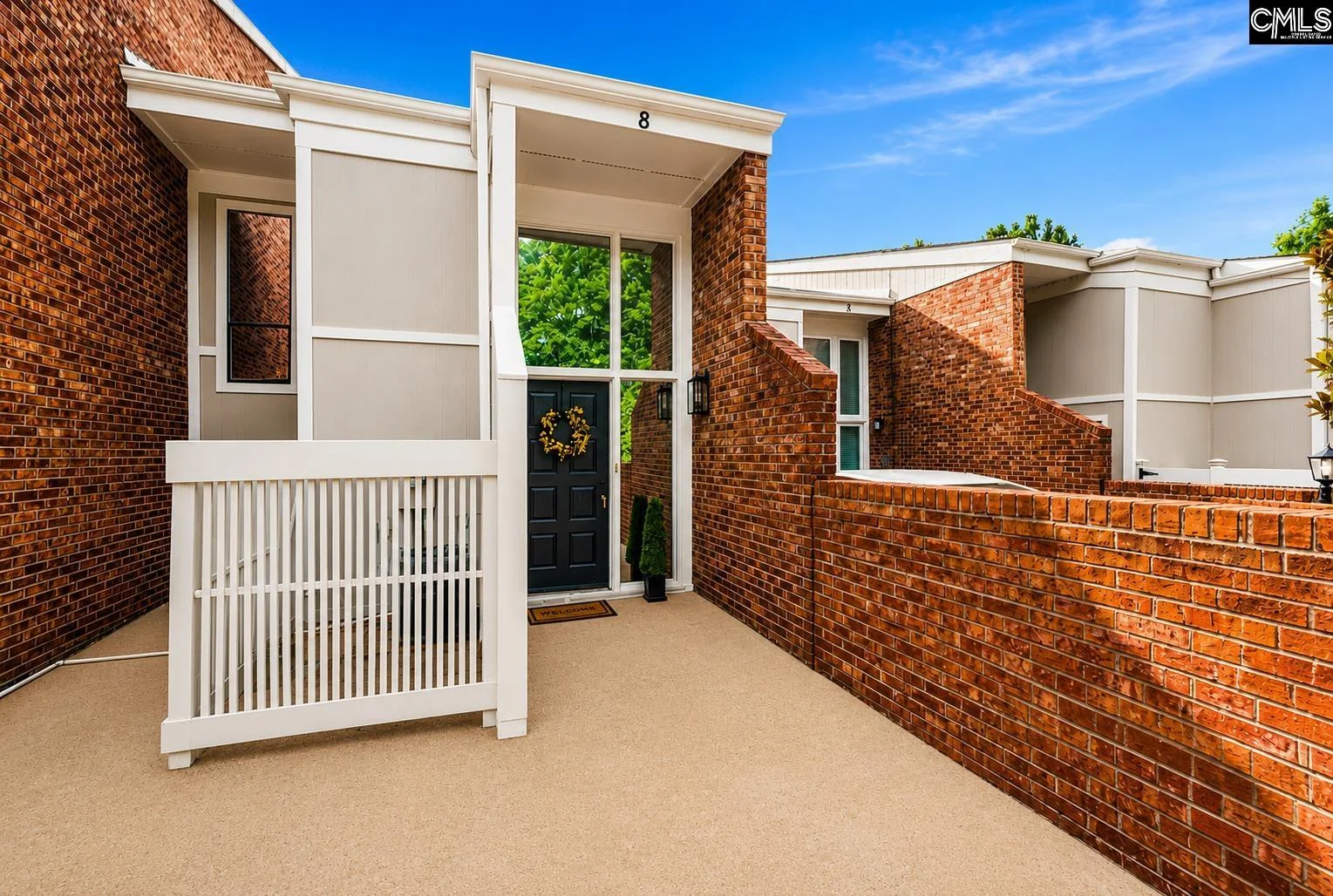 8 High Hill Road
