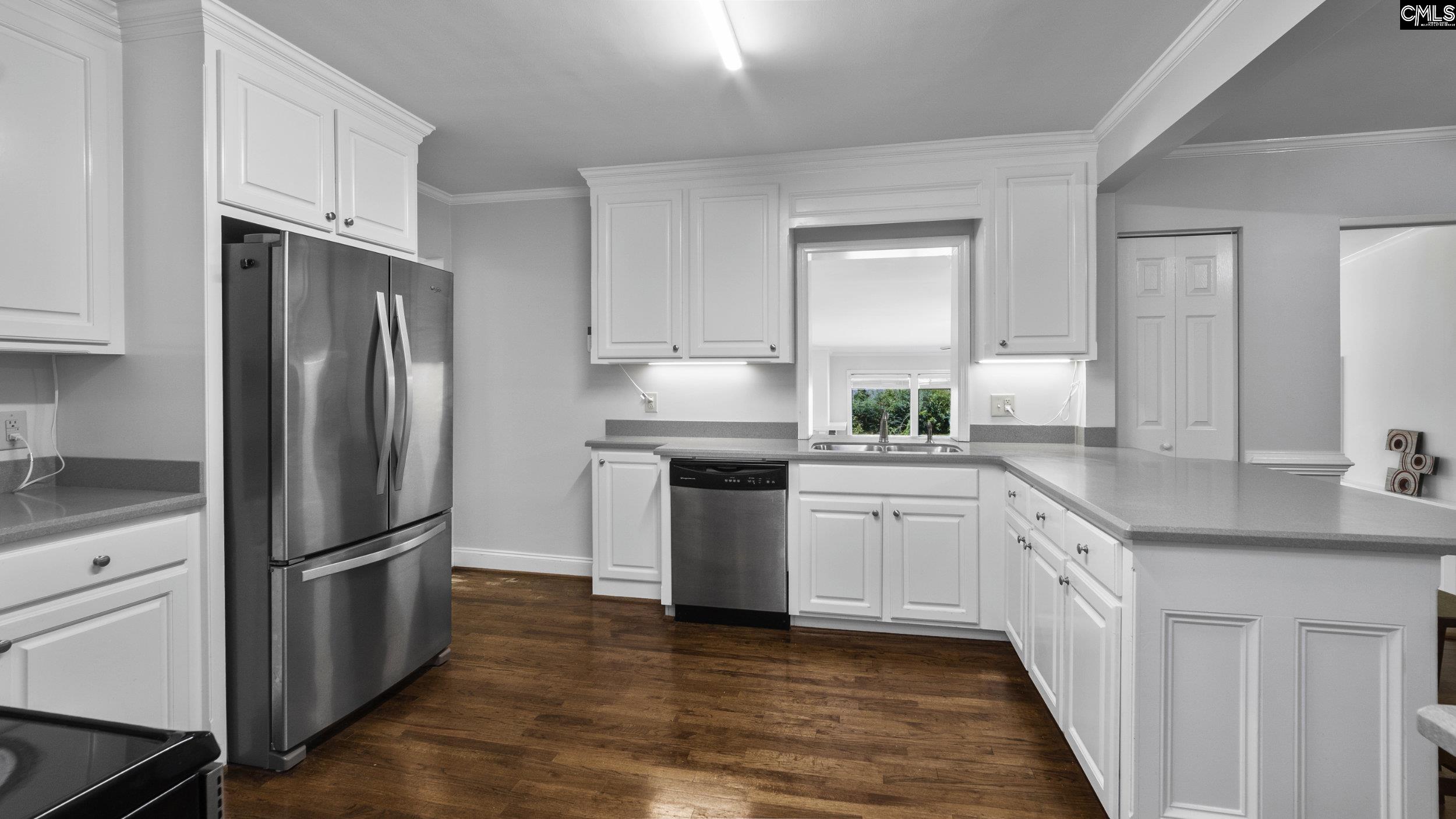 Columbia, South Carolina 29209, United States, 4 Bedrooms Bedrooms, ,3 BathroomsBathrooms,Residential,Pending,53627