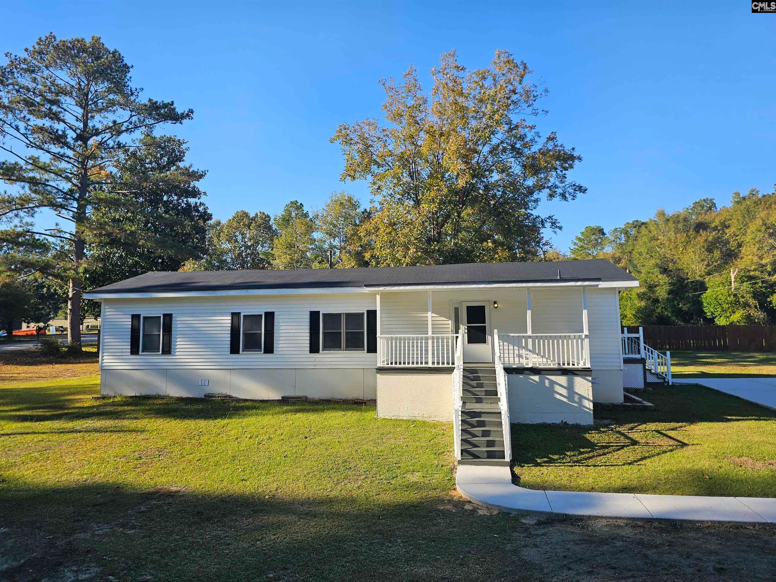 1561 Bradley Road