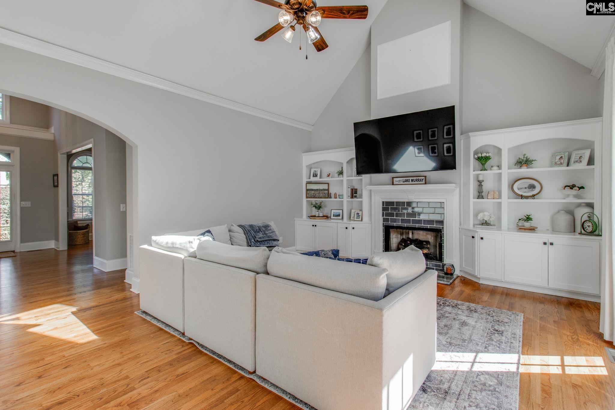 437 Caro Lane