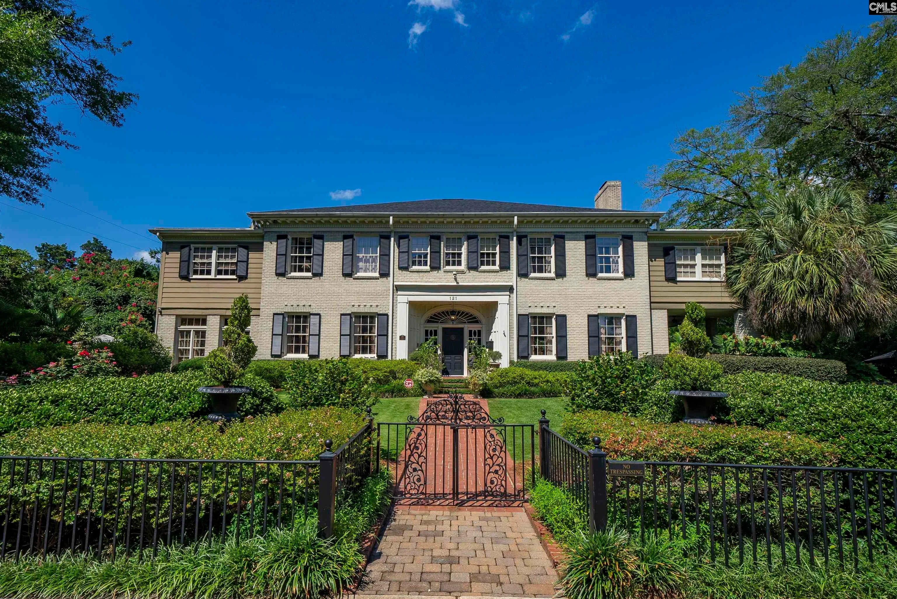 121 Saluda Avenue