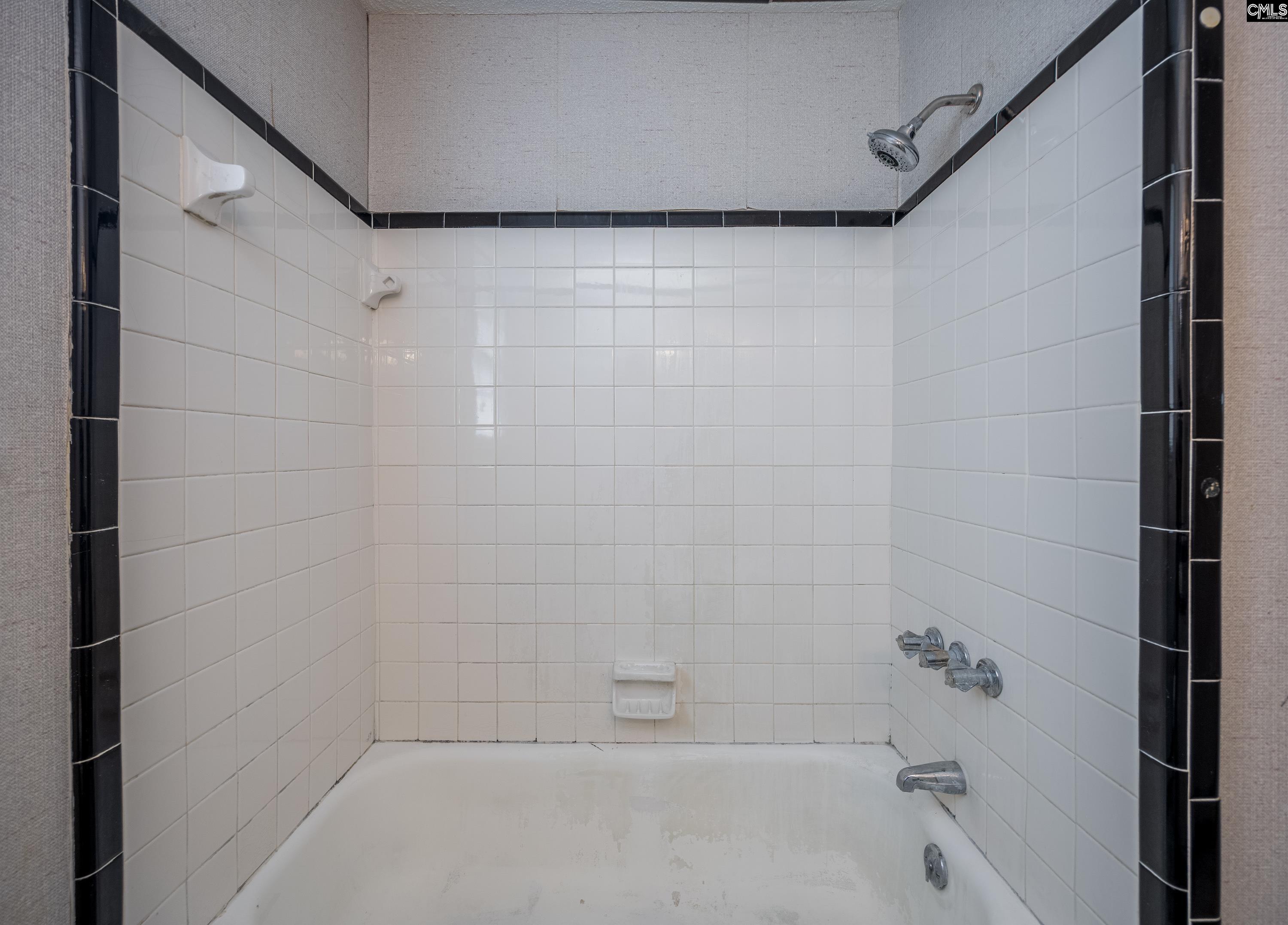 Columbia, South Carolina 29209, United States, 3 Bedrooms Bedrooms, ,2 BathroomsBathrooms,Residential,Active,186023