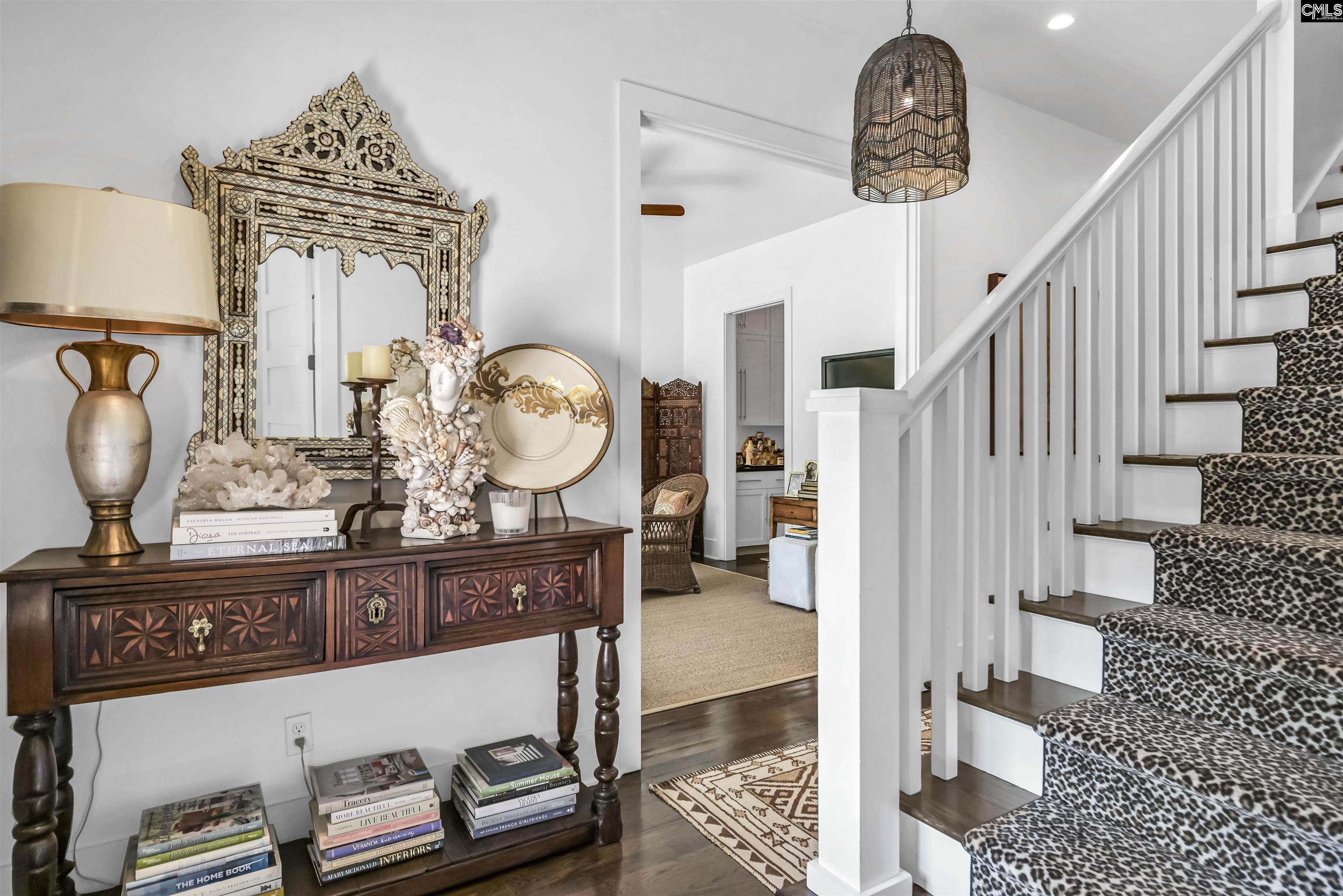 14 Oakman Court West