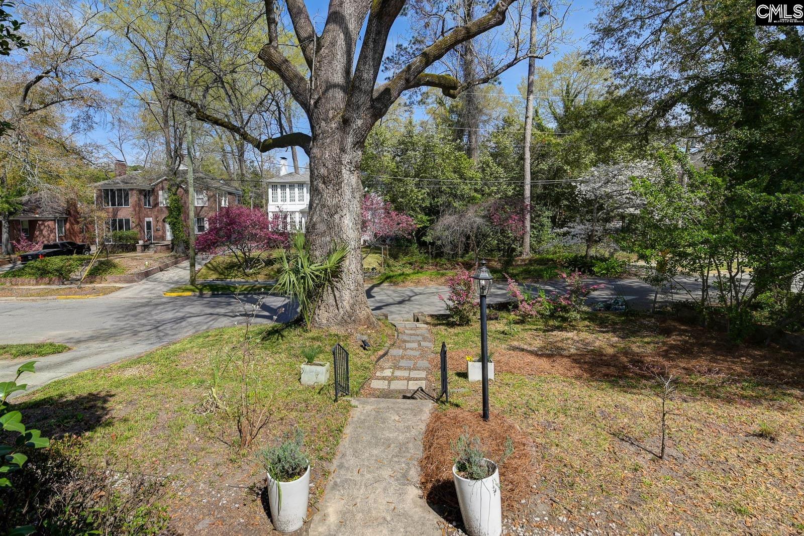 307 Waccamaw Avenue
