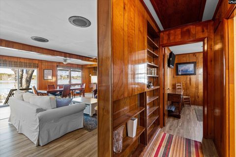 A home in Chapin