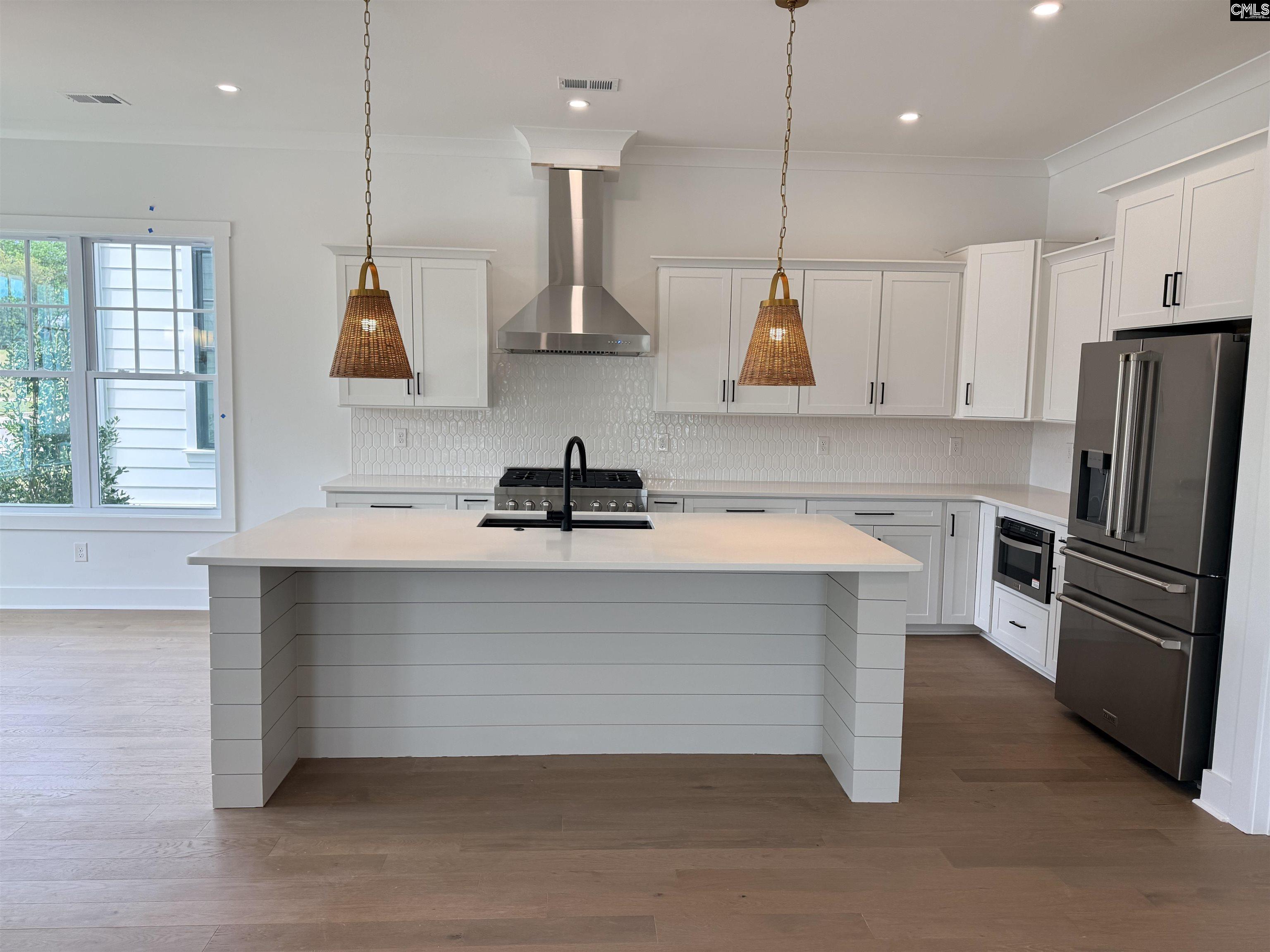 773 Long Pointe Lane