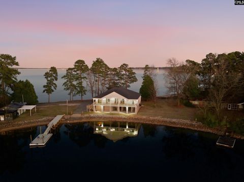 Photo of 547 Harbor Heights Drive, Lexington, SC 29072 (MLS # 627228)