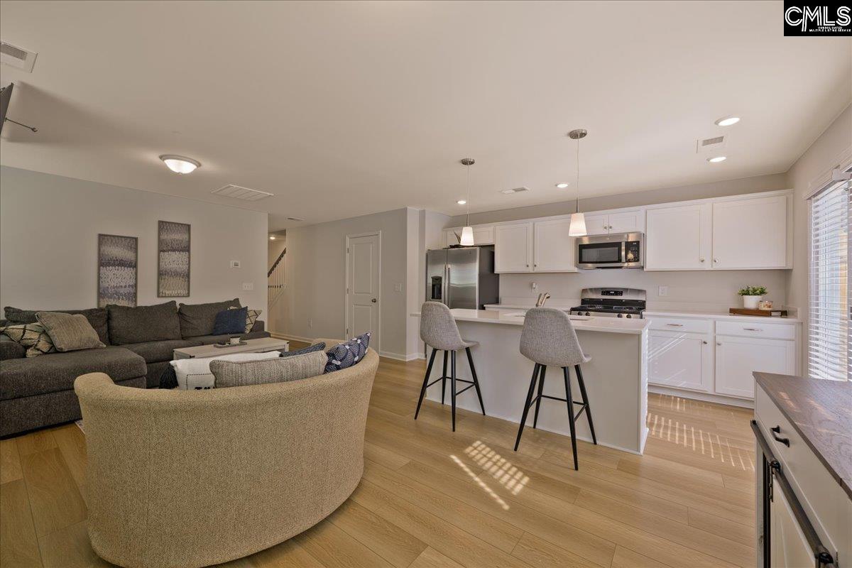 Lexington, South Carolina 29072, United States, 3 Bedrooms Bedrooms, ,3 BathroomsBathrooms,Residential,Pending,99678