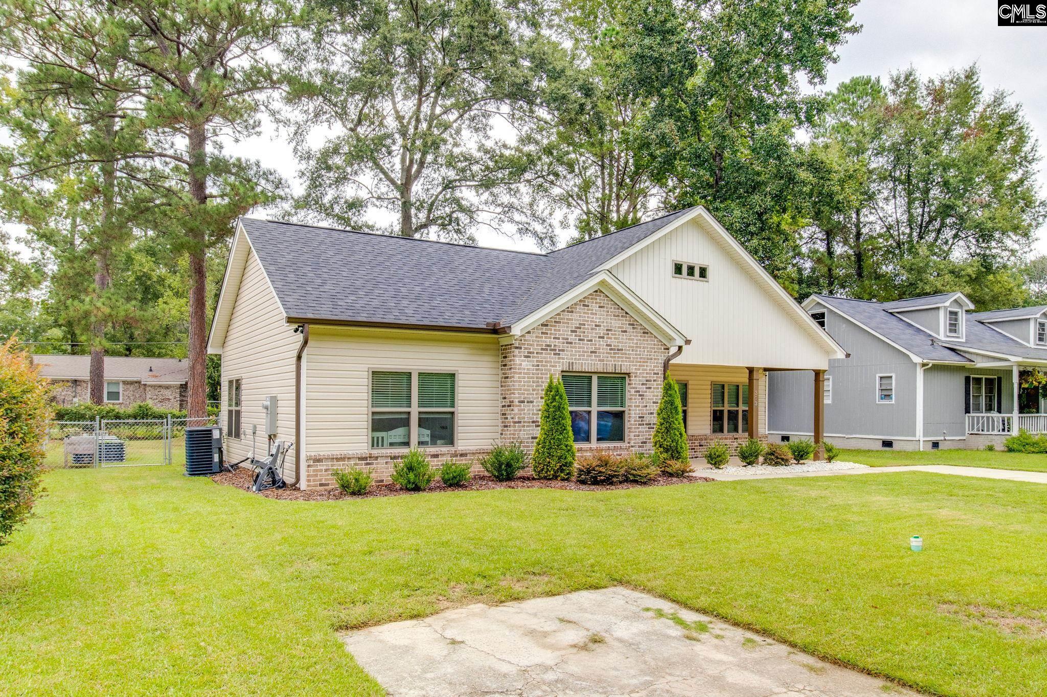 313 Rossclan Road