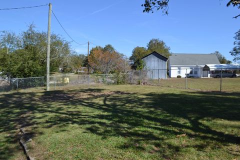 A home in Batesburg