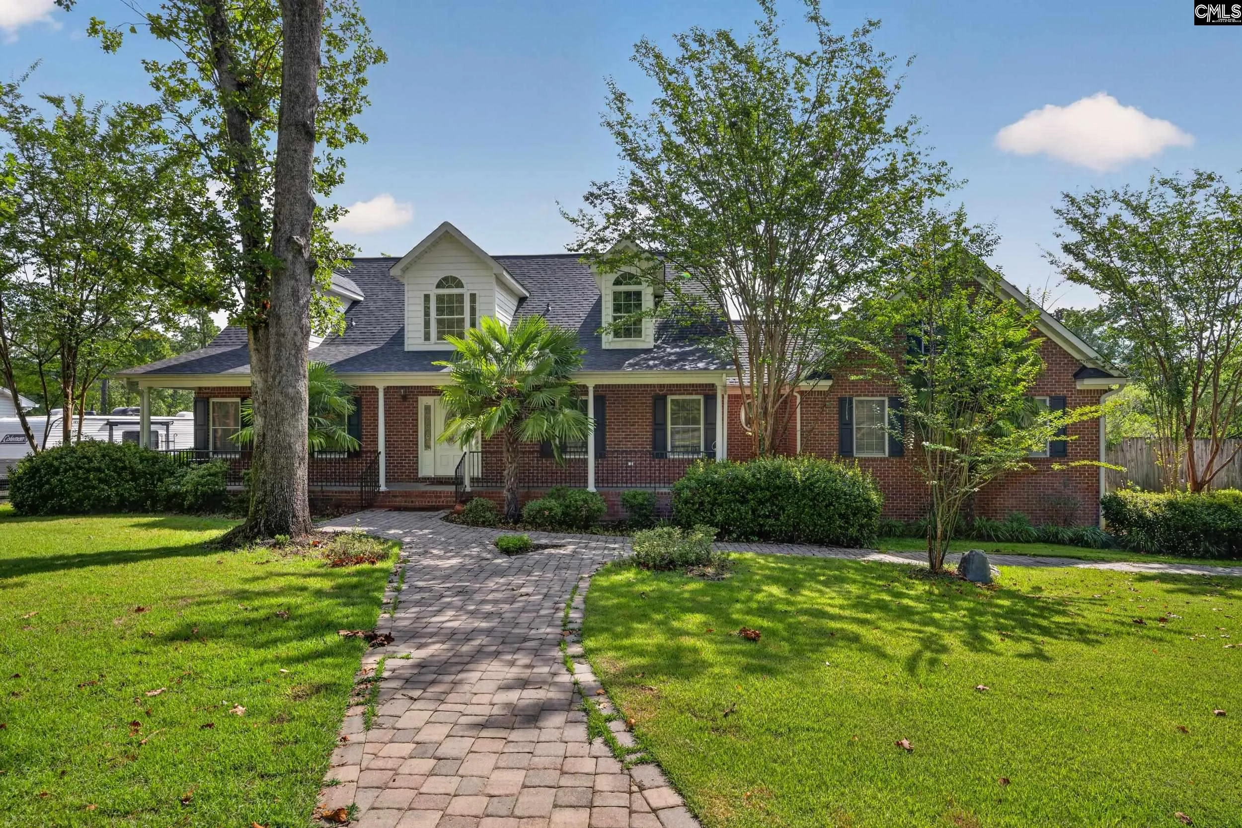432 Lakeshore Drive