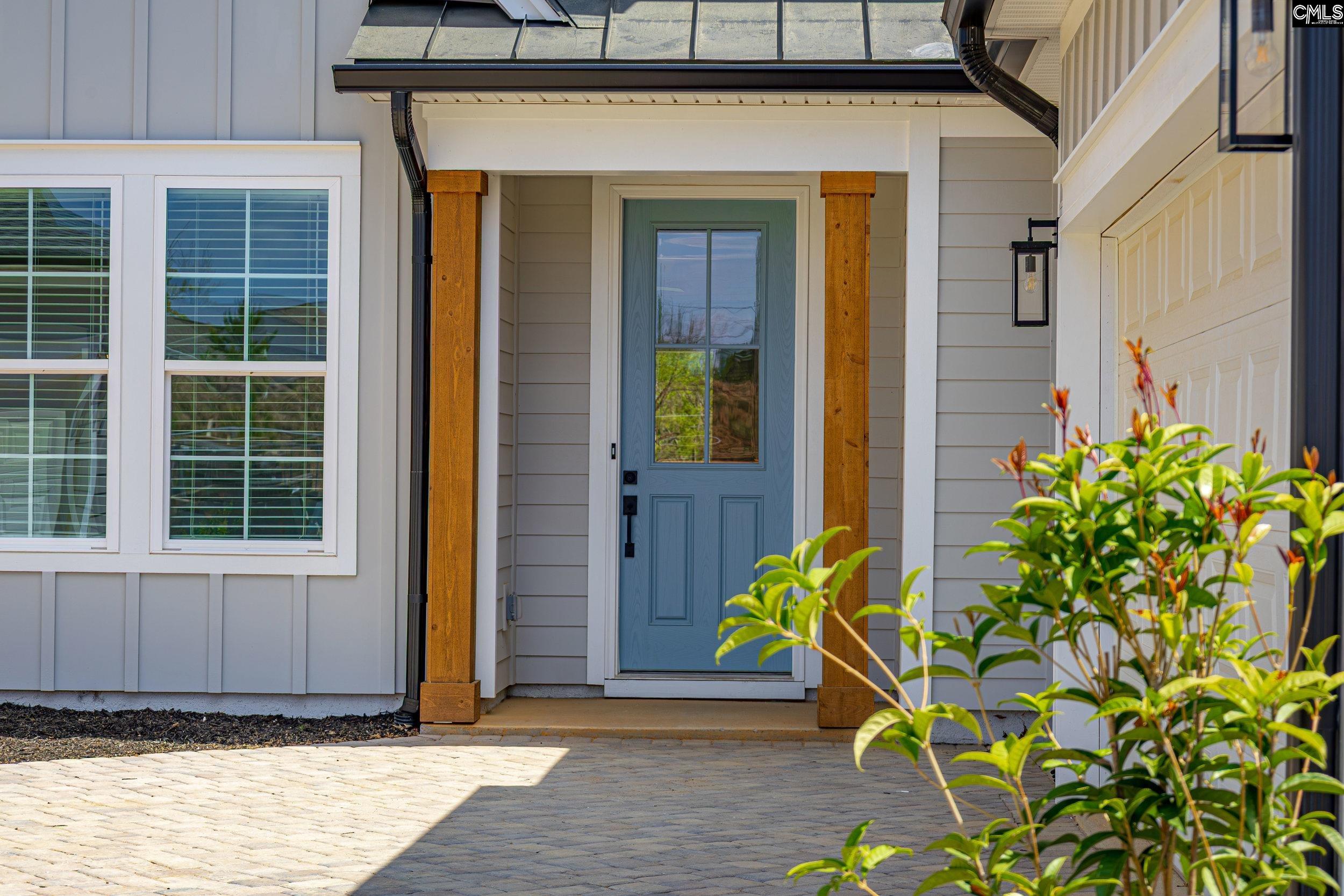 2040 Shallow Bluff Court