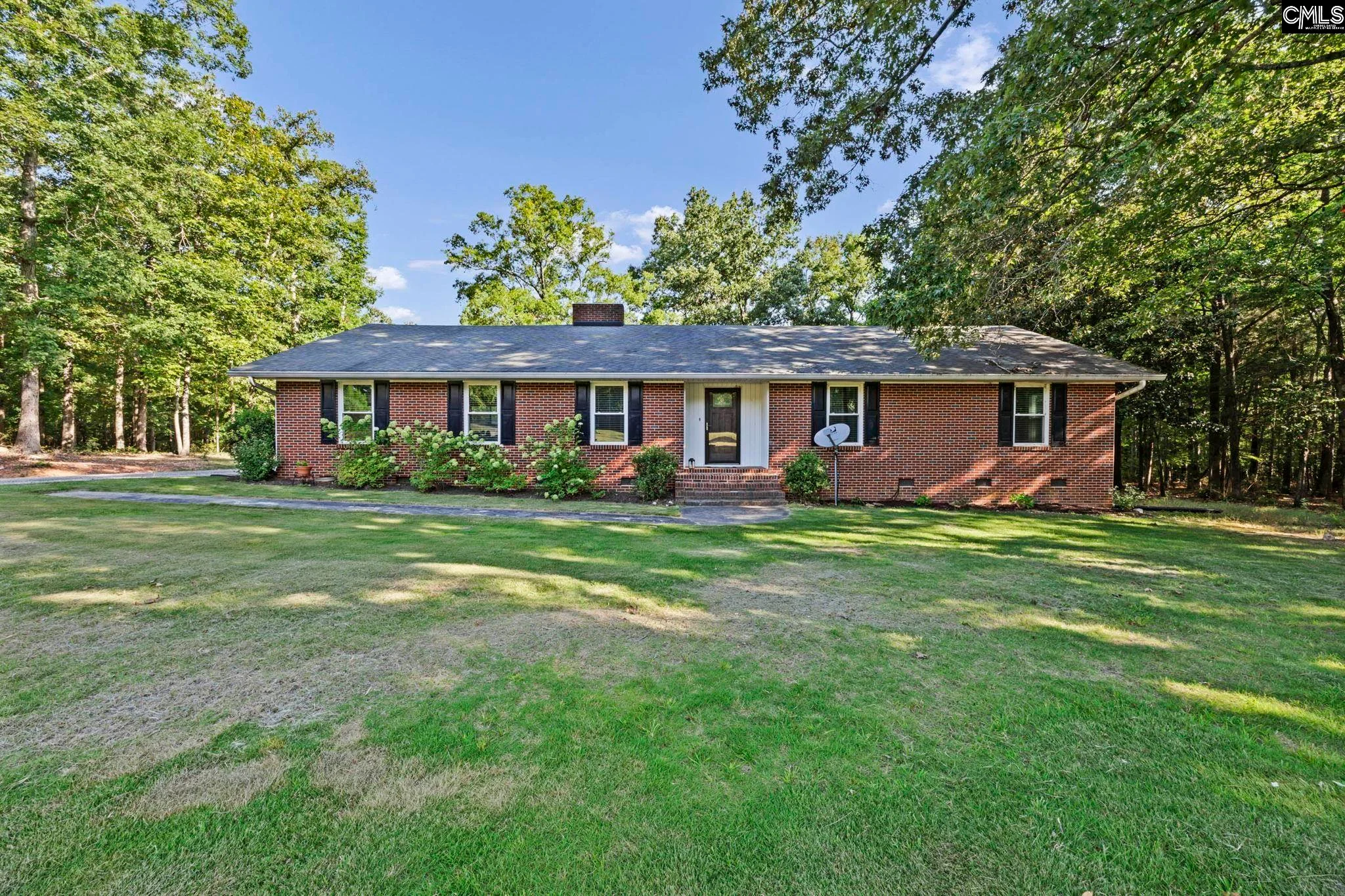 5703 Columbia Highway