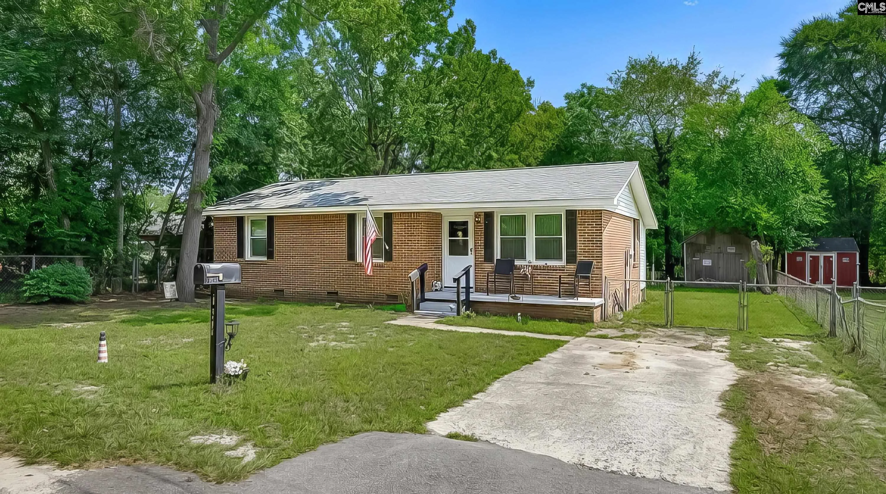 331 Derrick Street
