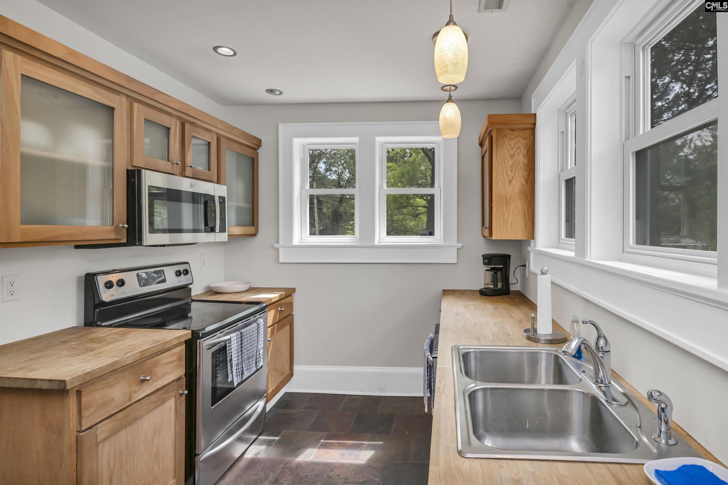 816 S Woodrow Street