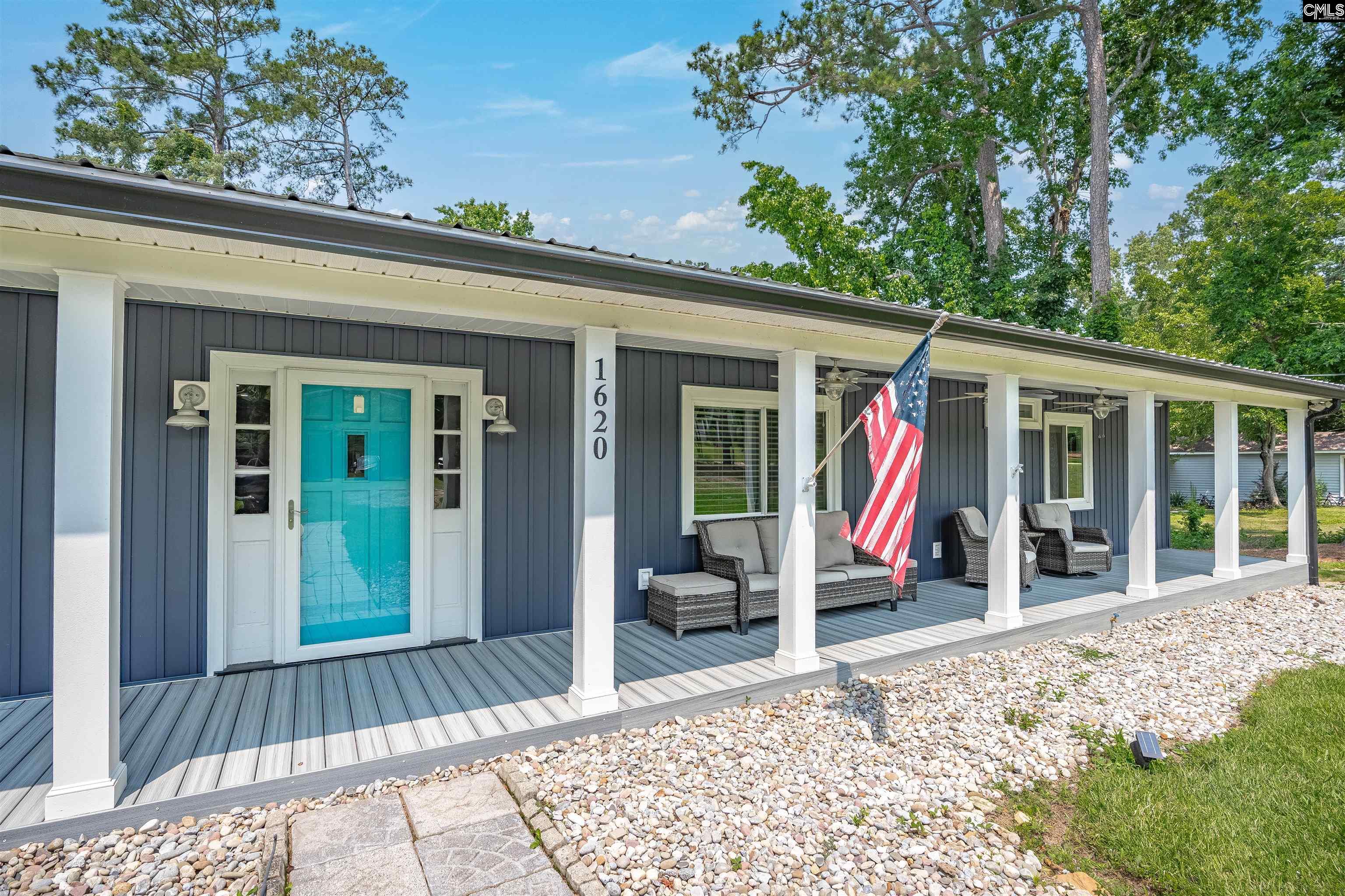 1620 Deep Cove Lane