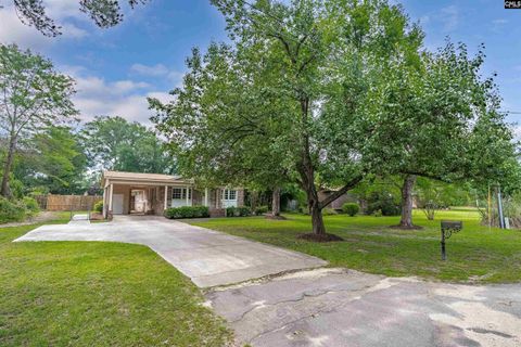 Single Family Residence in Camden SC 2006 Woodside Drive 2.jpg