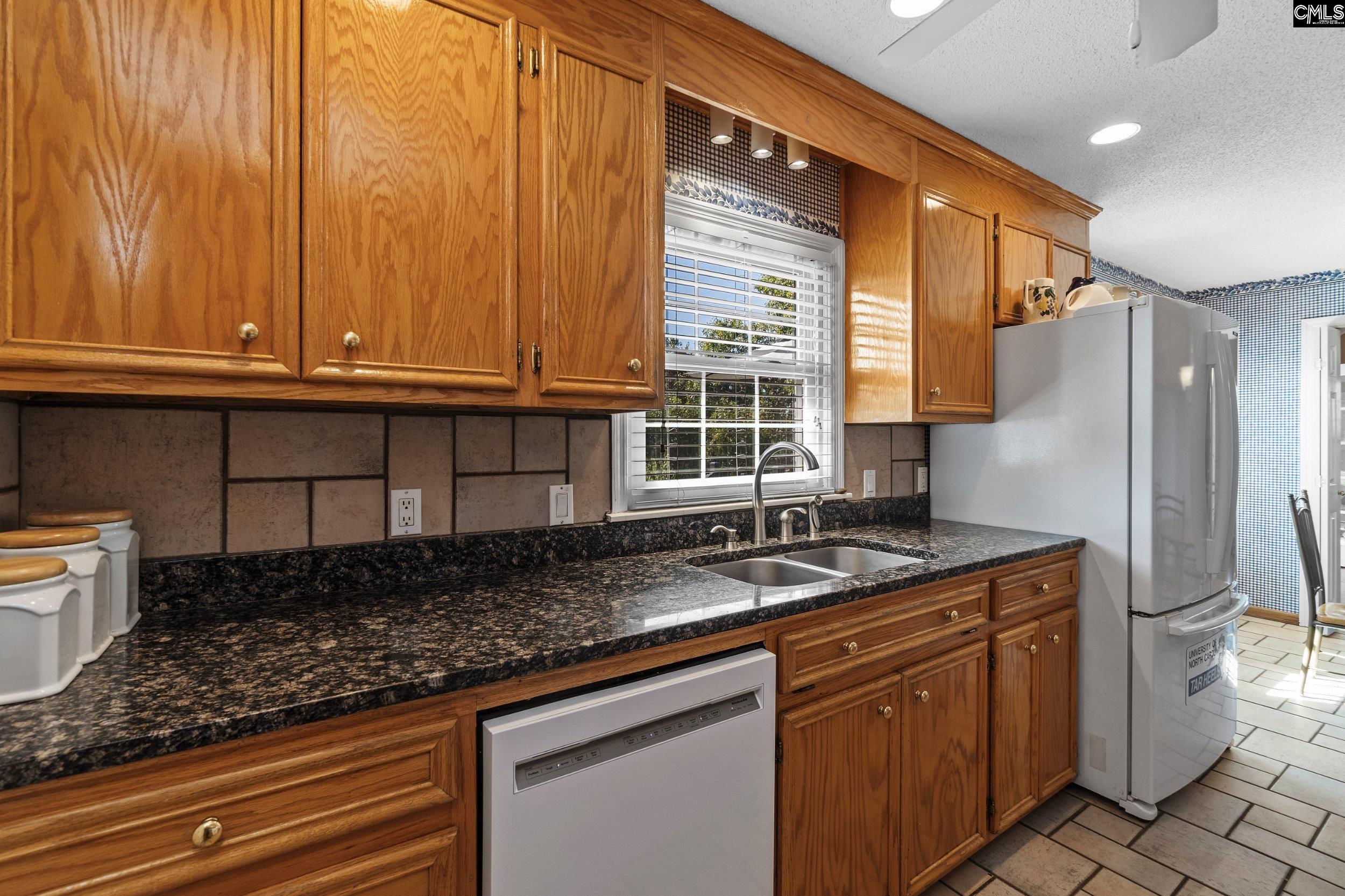 Columbia, South Carolina 29223, United States, 3 Bedrooms Bedrooms, ,2 BathroomsBathrooms,Residential,Pending,39614