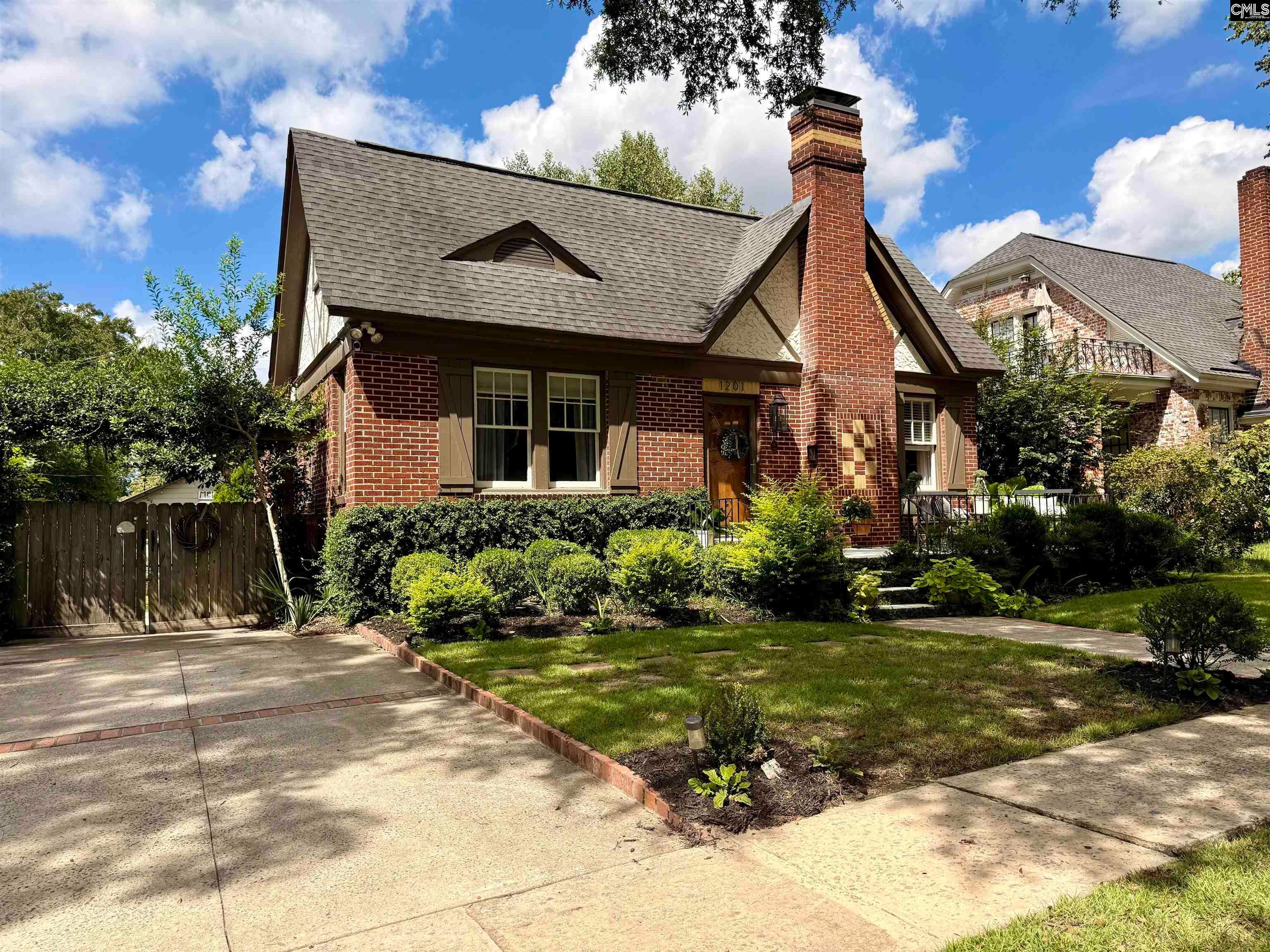 1201 Fairview Drive