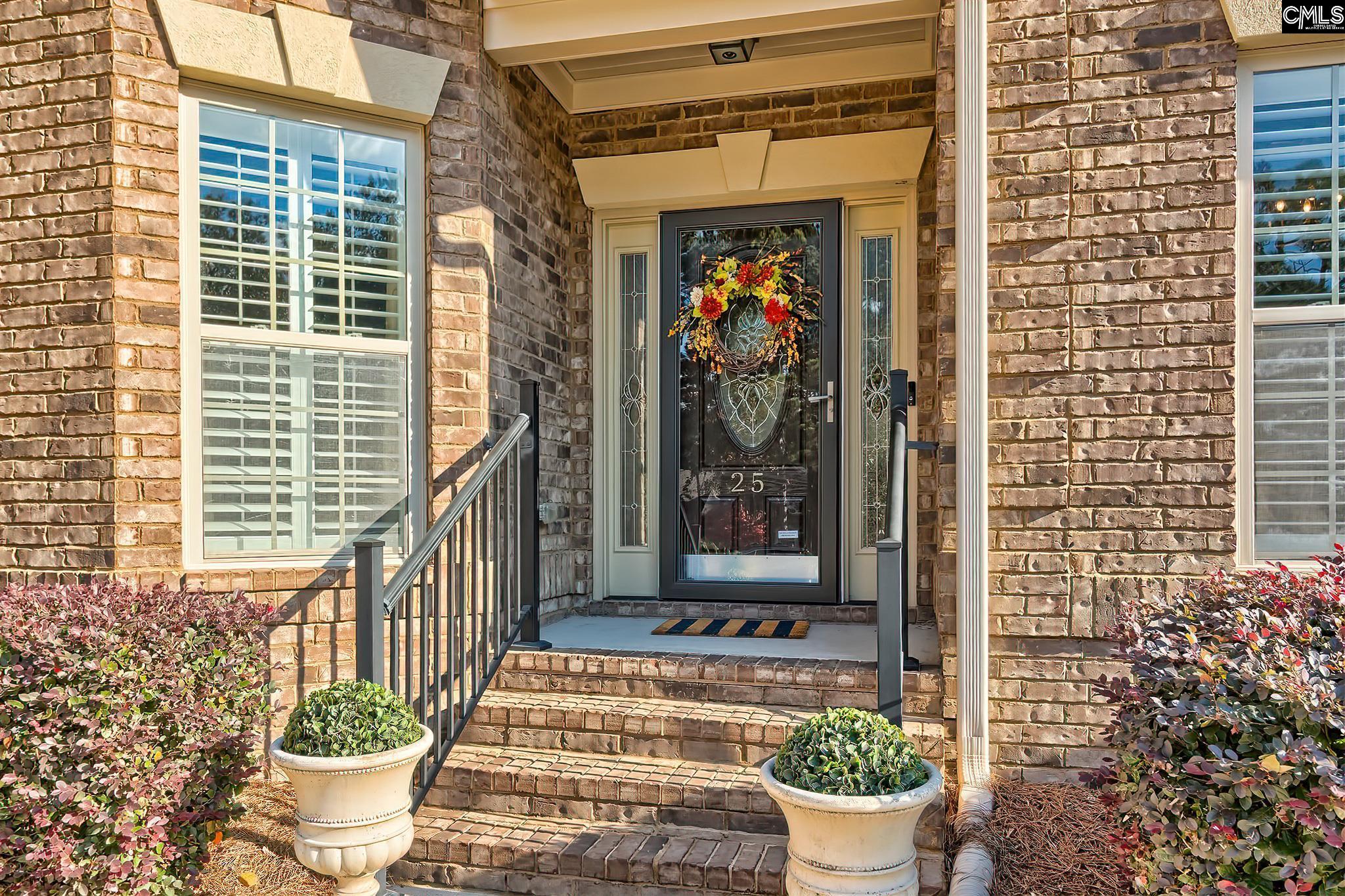 25 Burgee Court