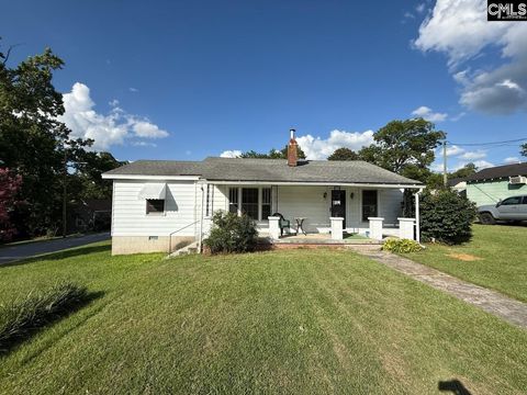 Photo of 118 Glenn Street, Newberry, SC 29108 (MLS # 613664)