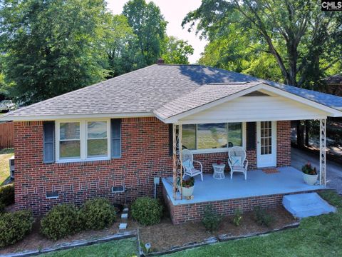 Photo of 621 Hook Ave AVE, West Columbia, SC 29169 (MLS # 635998)