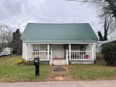 Photo of 2905 E James Street, Seneca, SC 29678 (MLS # 623099)