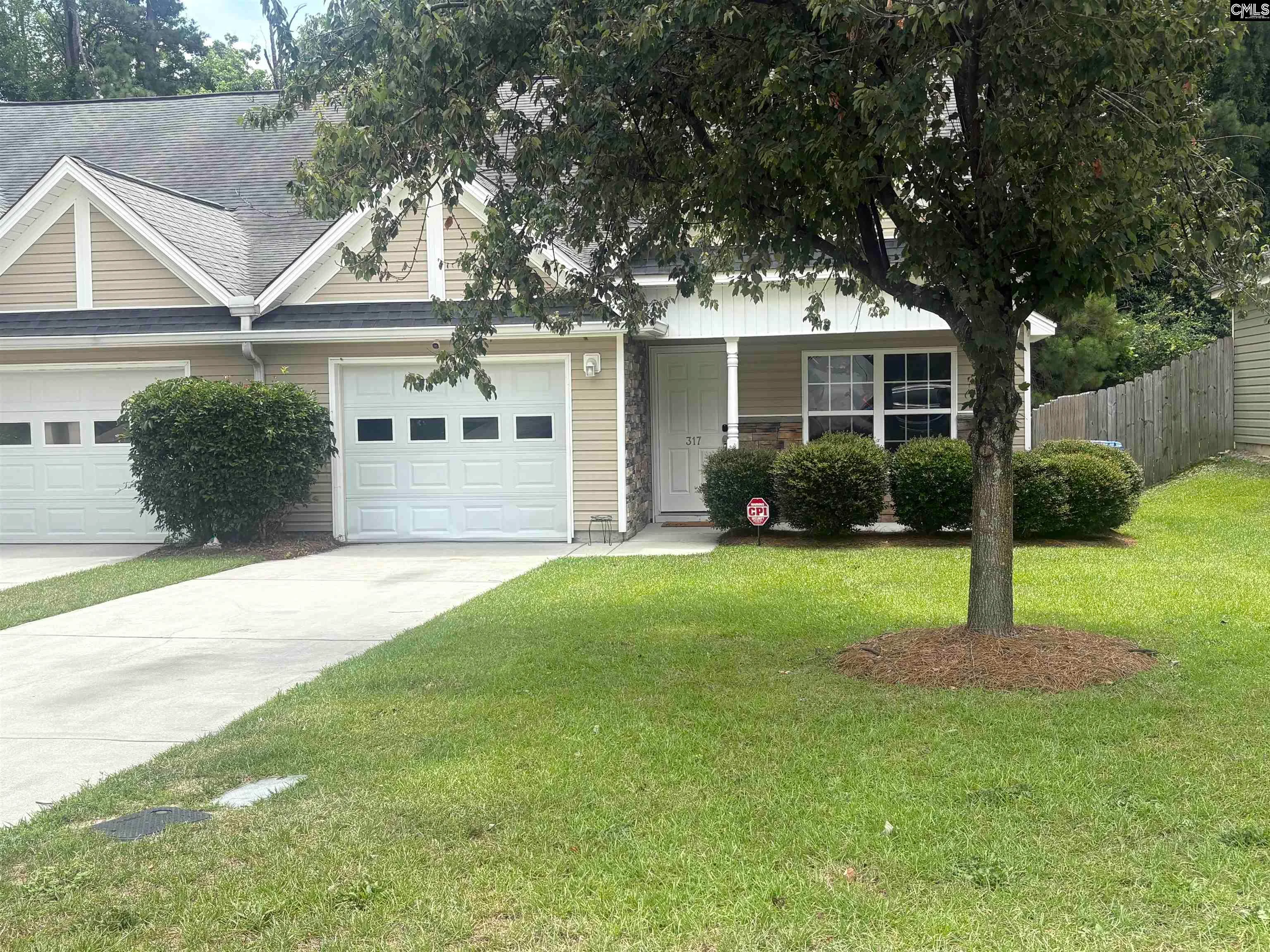 317 Eagle Feather Loop