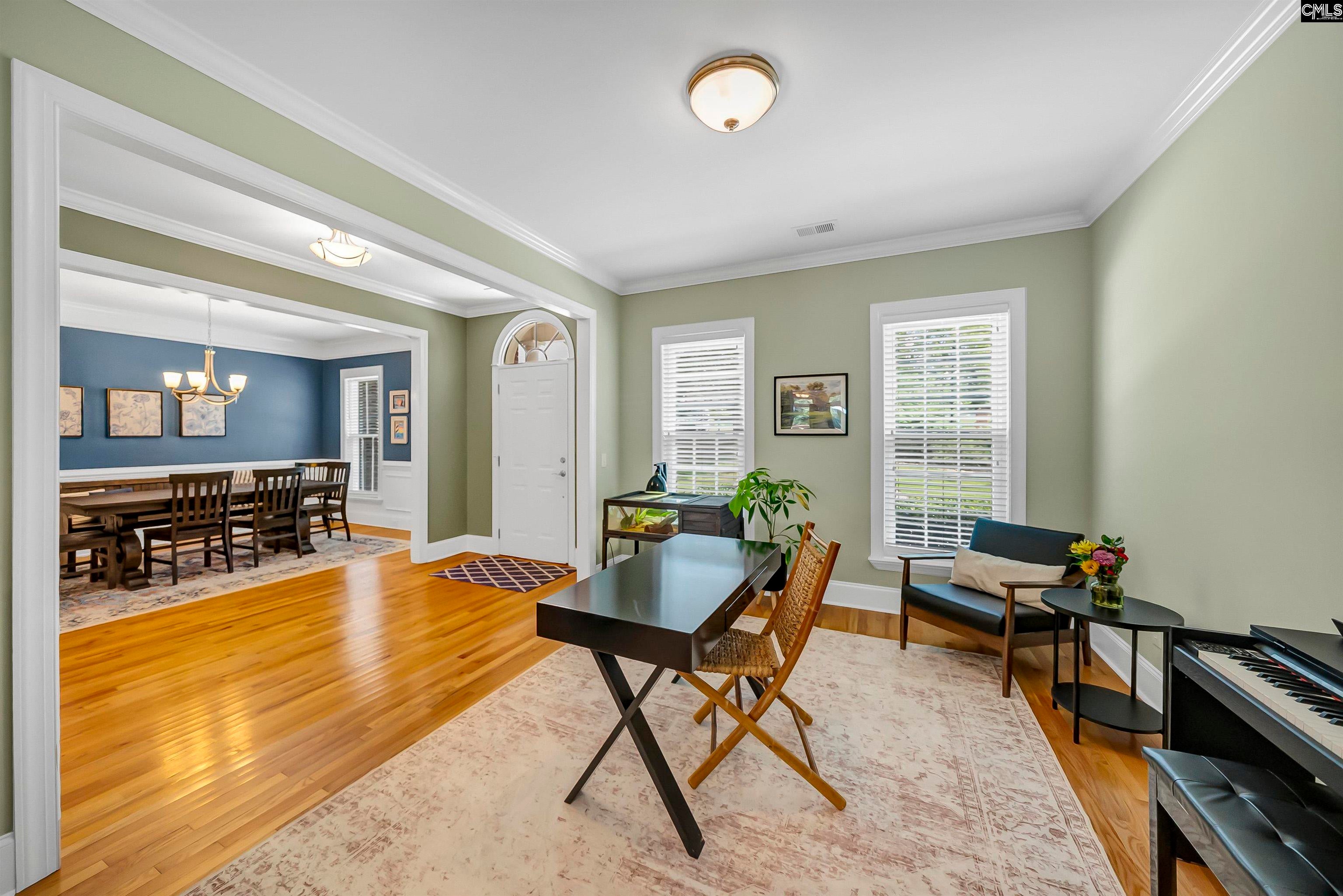 211 Rolling Creek Circle