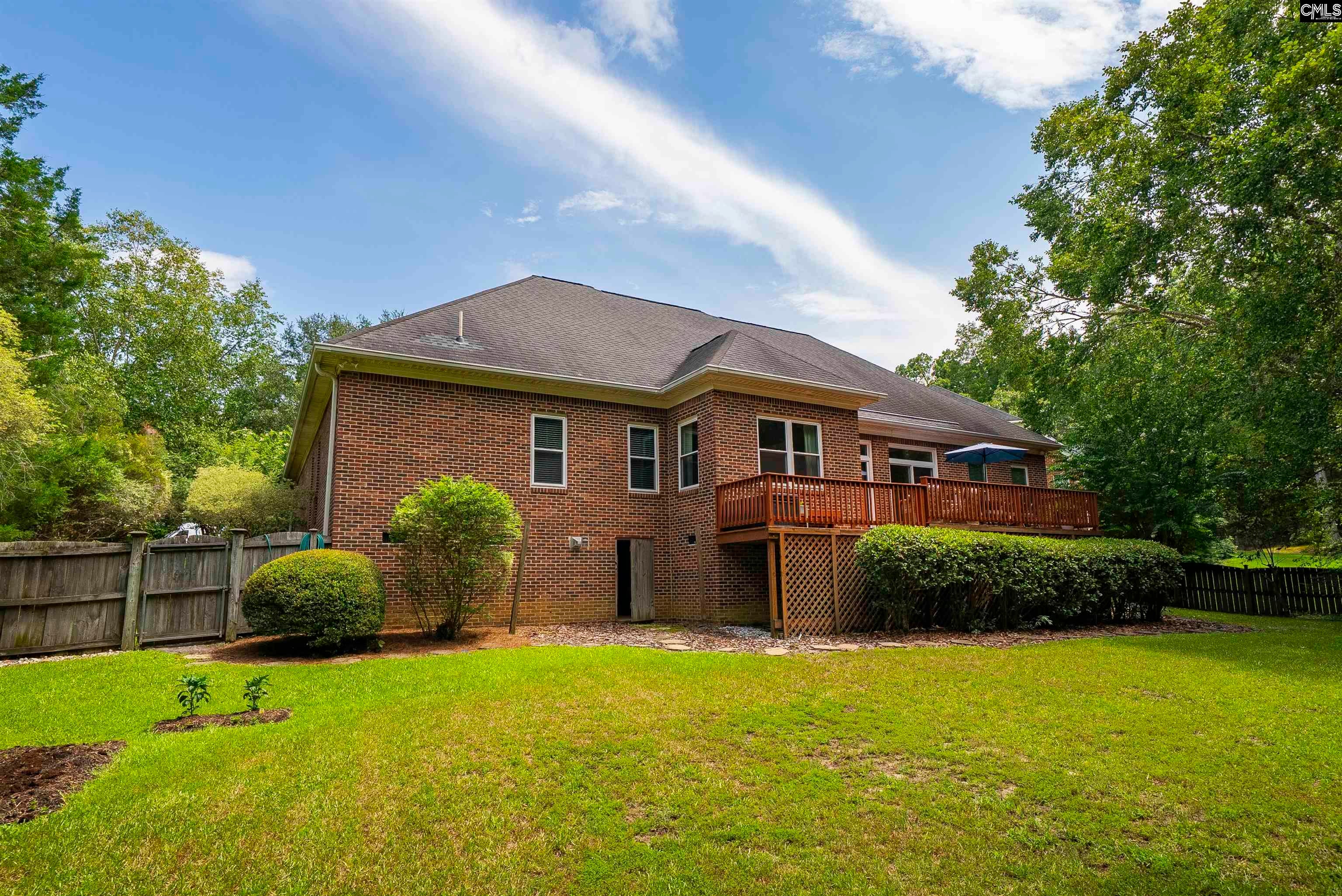211 Rolling Creek Circle