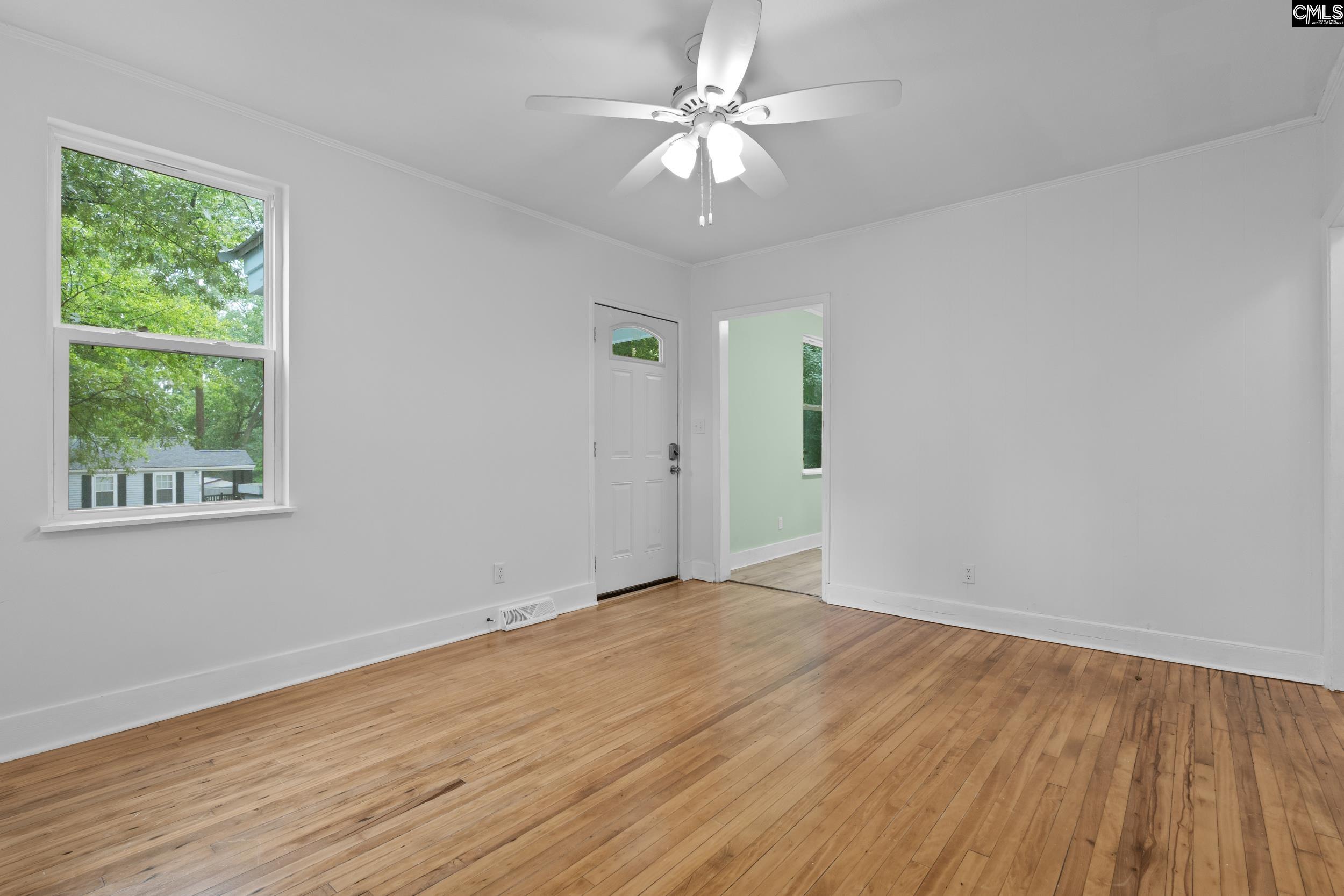 2217 Kingswood Drive