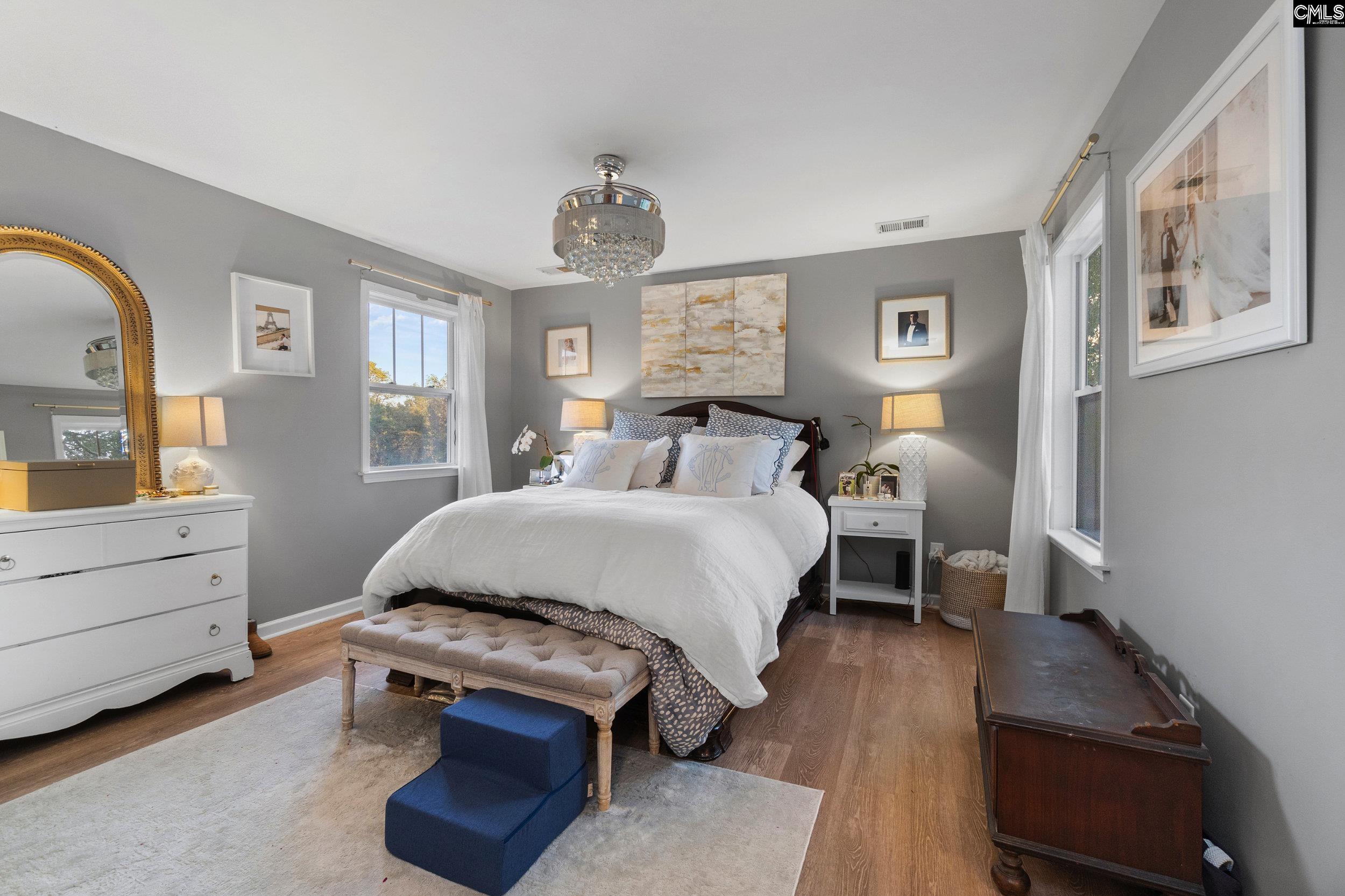 Columbia, South Carolina 29201, United States, 3 Bedrooms Bedrooms, ,3 BathroomsBathrooms,Residential,Pending,31341