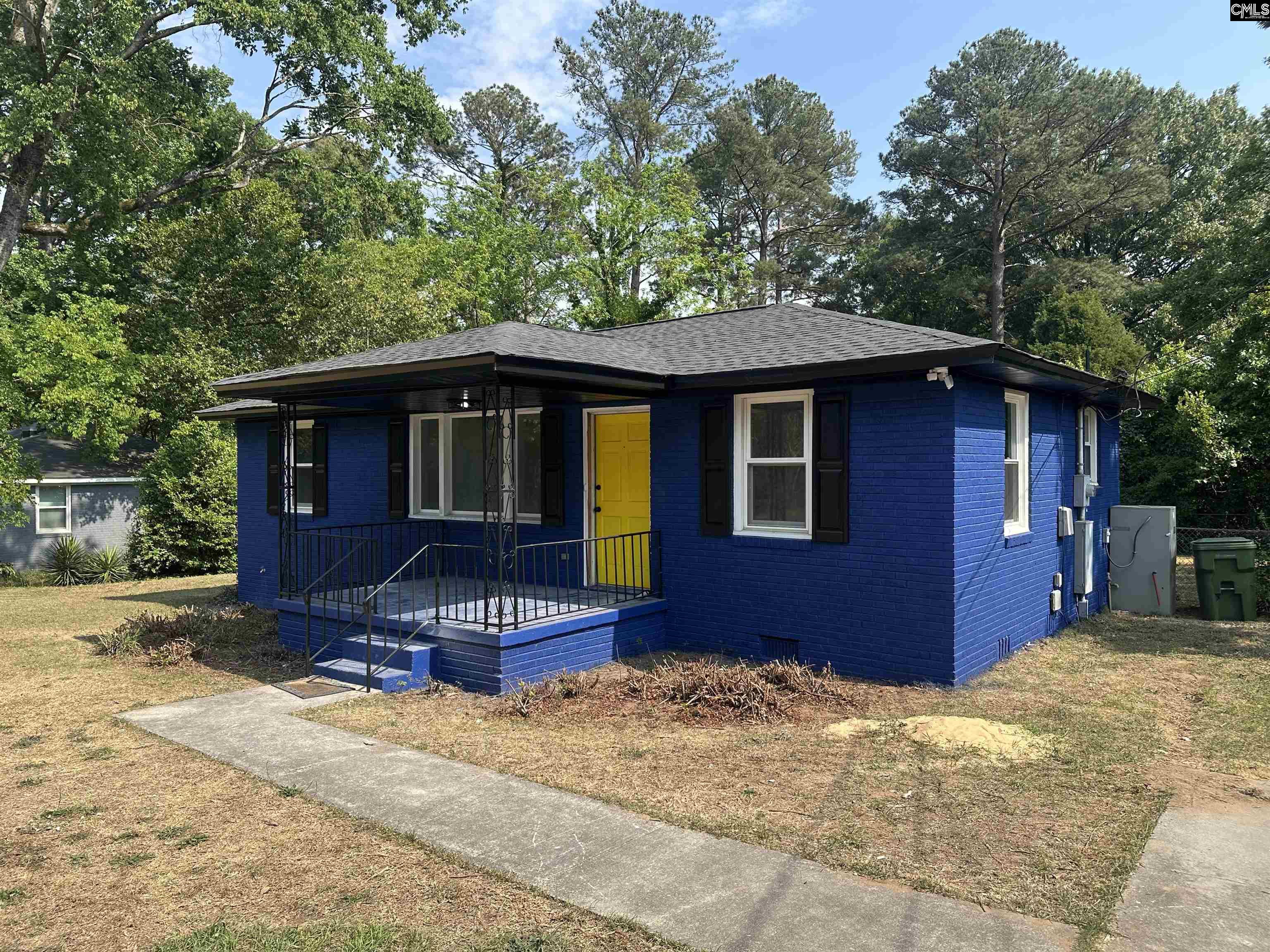 822 Apache Drive - Photo 2