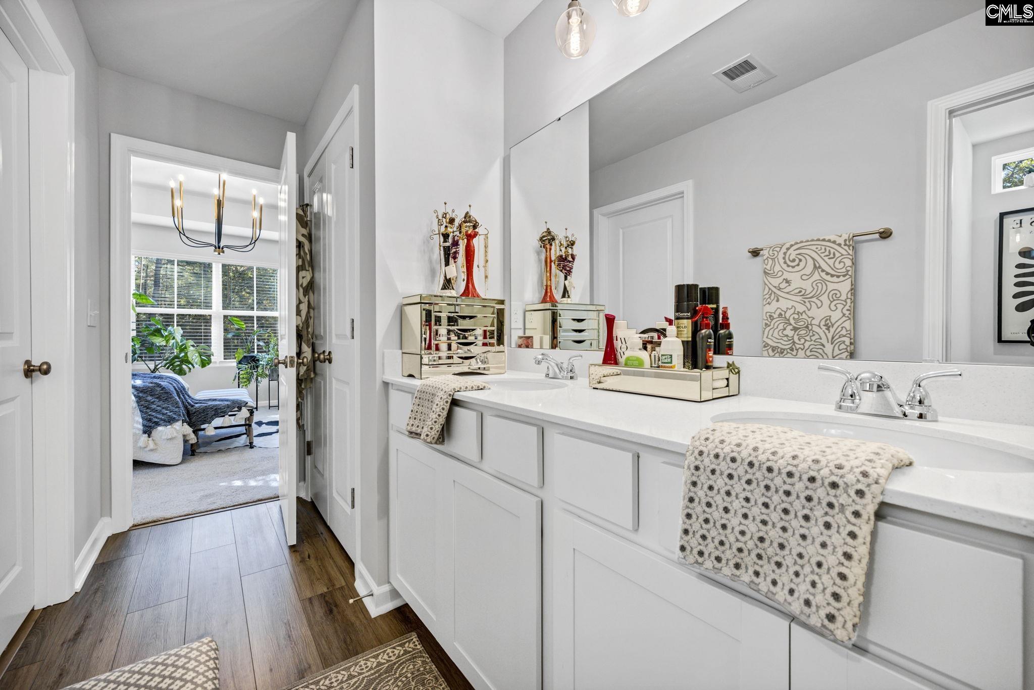 Lexington, South Carolina 29072, United States, 3 Bedrooms Bedrooms, ,3 BathroomsBathrooms,Residential,Active,253737