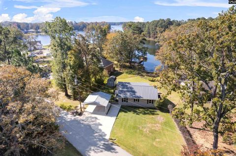 A home in Chapin