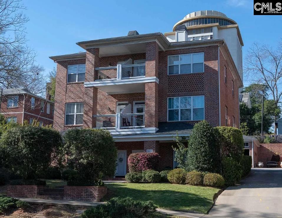 Columbia, South Carolina 29201, United States, 4 Bedrooms Bedrooms, ,4 BathroomsBathrooms,Residential,Pending,47536