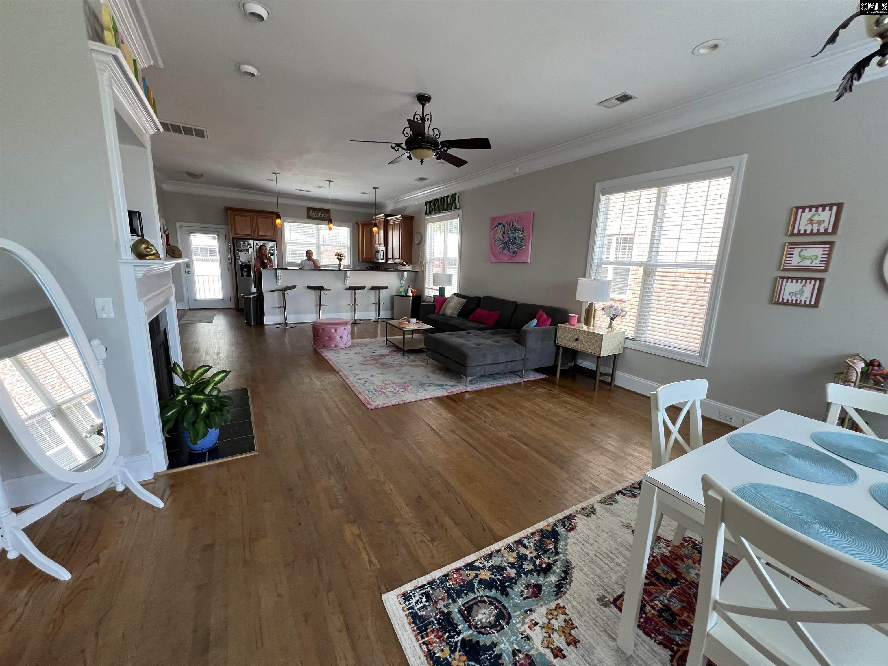 Columbia, South Carolina 29201, United States, 4 Bedrooms Bedrooms, ,4 BathroomsBathrooms,Residential,Pending,47536