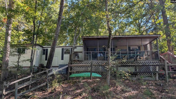 275 KINGFISHER DR, RIDGEWAY, SC 29130 - Image c6f1985aae030d83bb1c285852817678/334261593