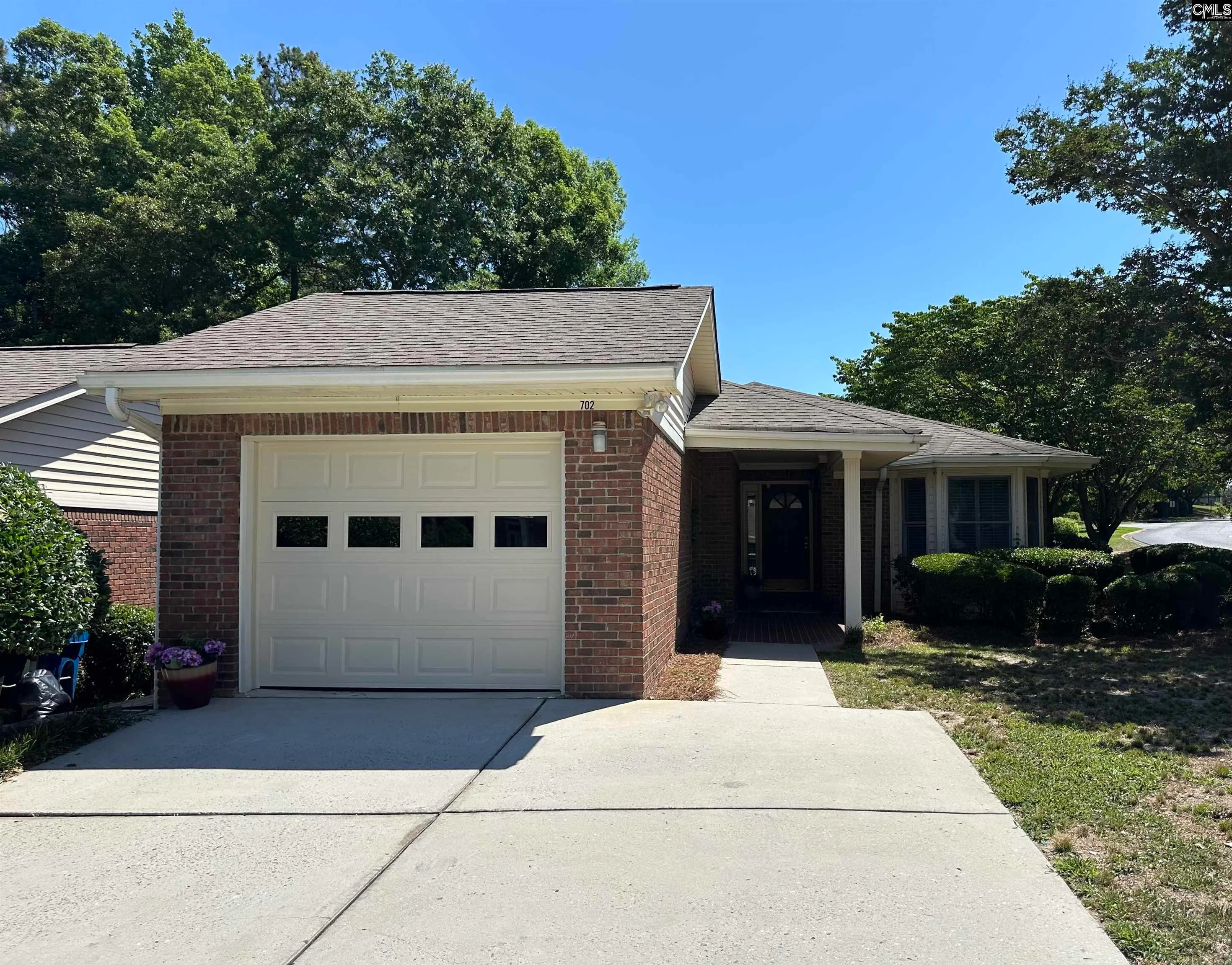 702 Teakwood Court
