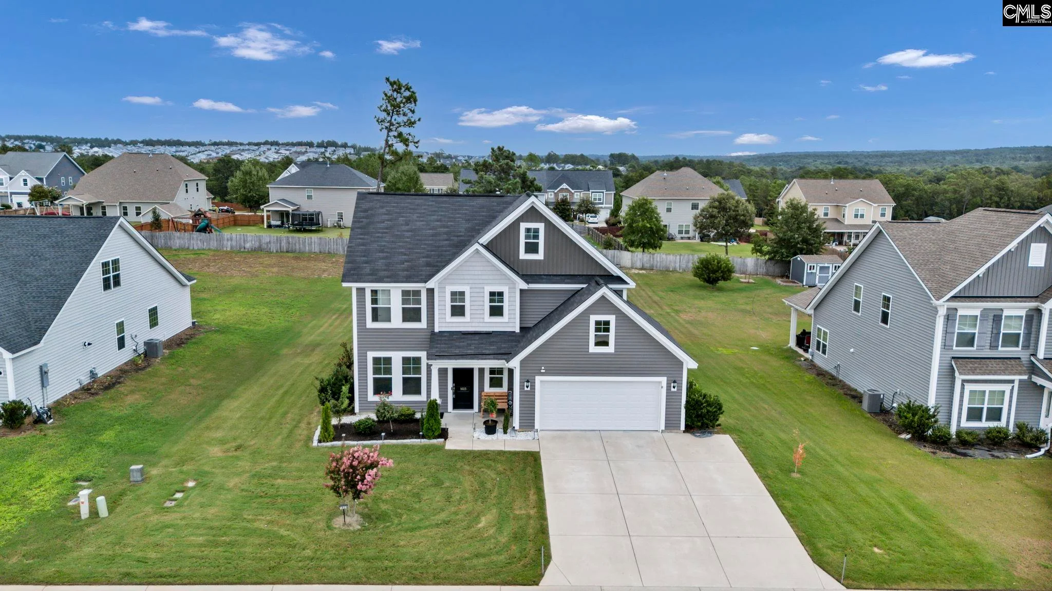1025 Warbler Lane
