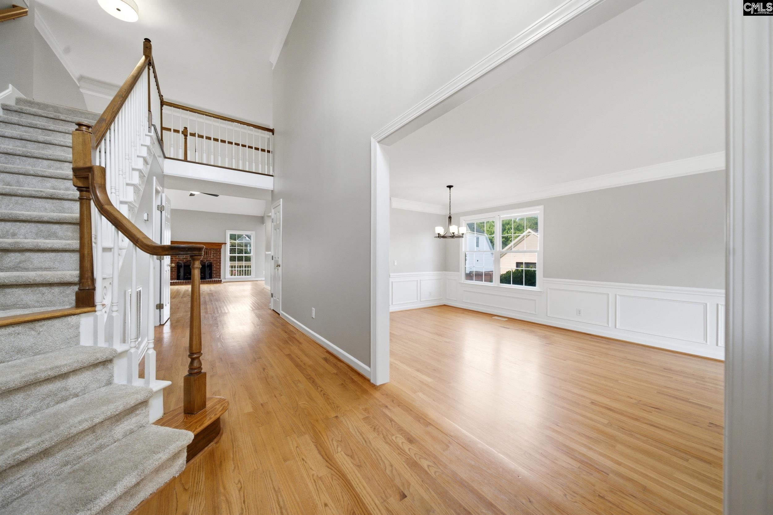 104 W Hampton Way